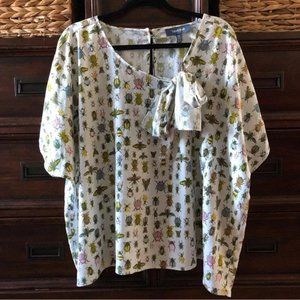 ModCloth bug short sleeve blouse in size 3X